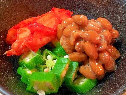 納豆とキムチとオクラの醤油麹和え♪